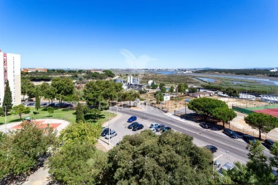 Apartamento T3 para Venda em Corroios