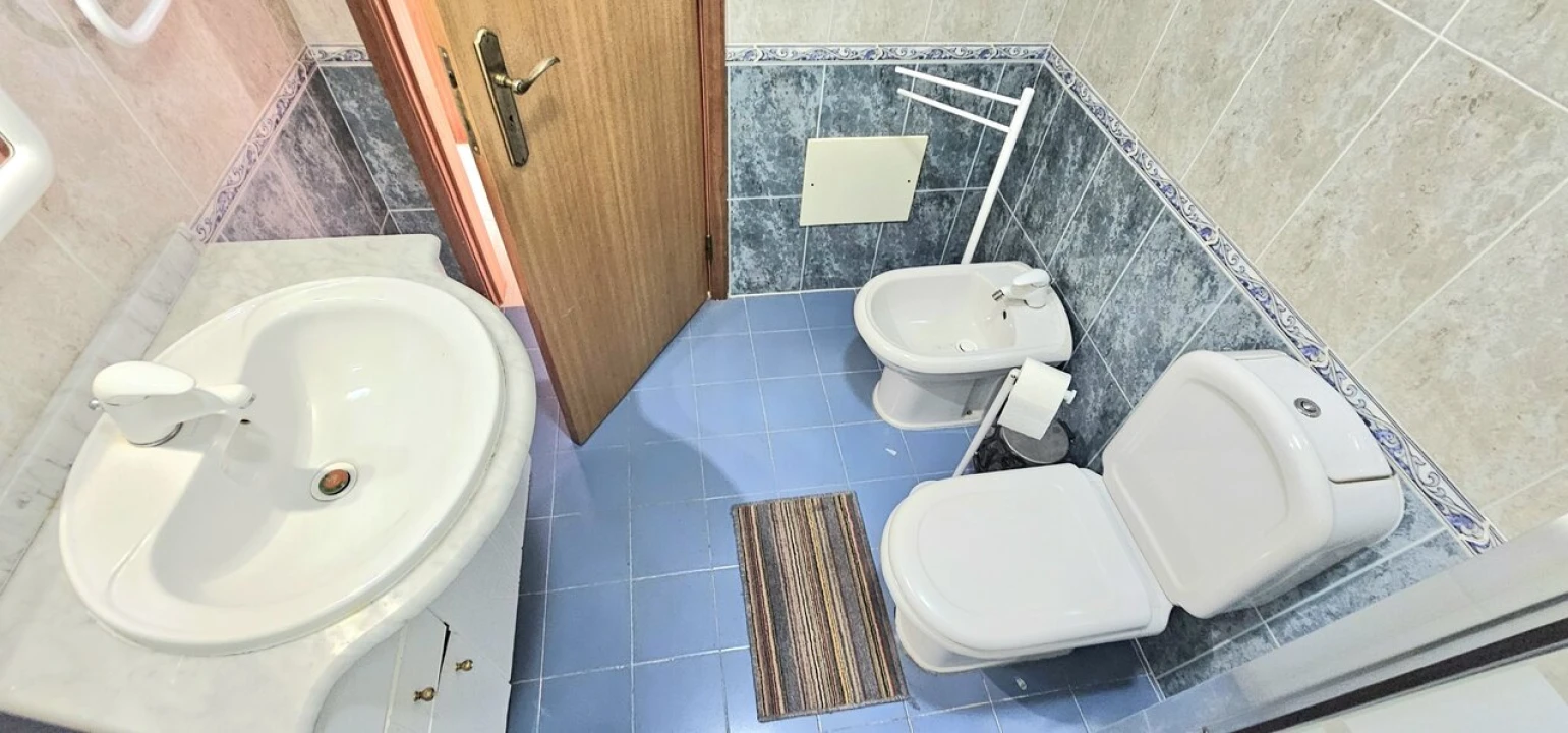 Apartamento T2 para Venda em Armação de Pera Foto 17