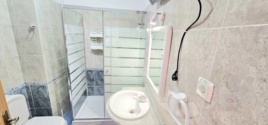 Apartamento T2 para Venda em Armação de Pera Foto 16