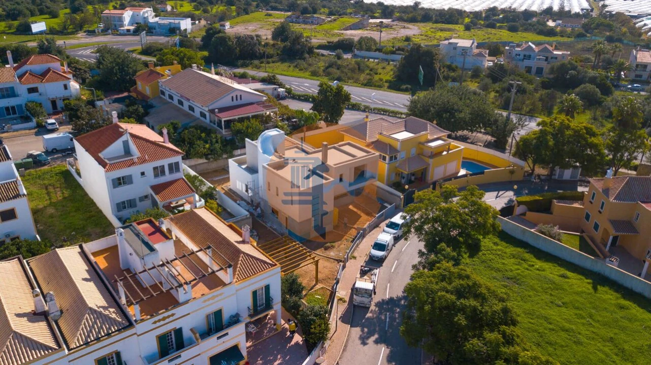 Moradia T4 para Venda em Tavira (Santa Maria e Santiago) Foto 38