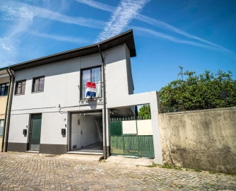 Moradia T2 para Venda em Gondomar (São Cosme), Valbom e Jovim