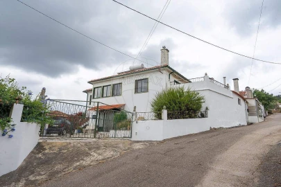 Moradia T3 para Venda em São Miguel de Poiares