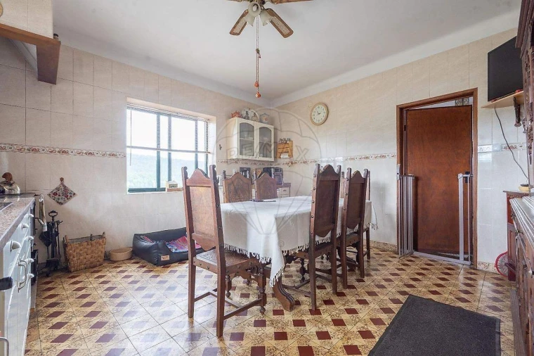 Moradia T3 para Venda em São Miguel de Poiares Foto 14