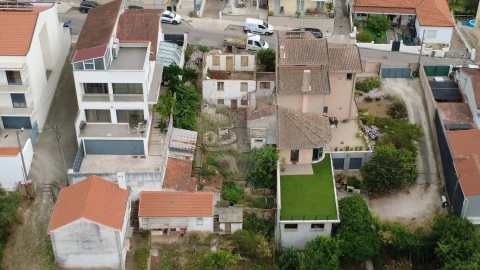 Moradia T3 para Venda em Santo Antonio dos Olivais