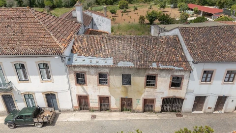 Moradia T4 para Venda em Vila Nova do Ceira
