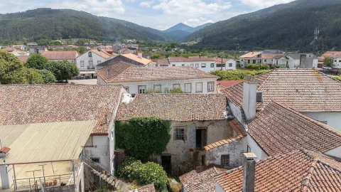 Moradia T4 para Venda em Vila Nova do Ceira