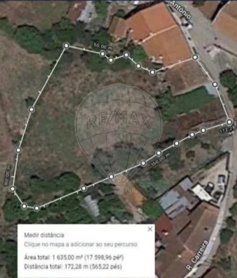 Moradia T1 para Venda em Lamas