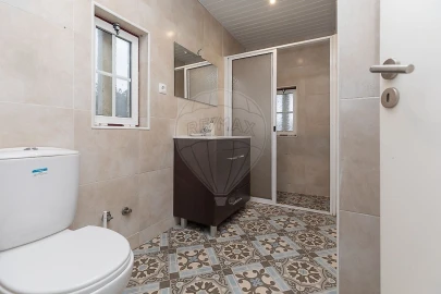 Moradia T2 para Venda em Alvares