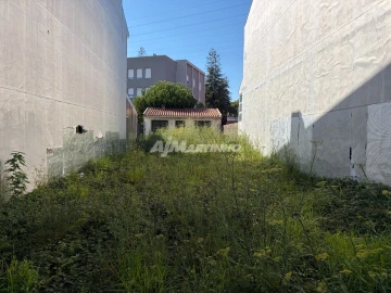 Terreno para Venda em São Mamede de Infesta e Senhora da Hora
