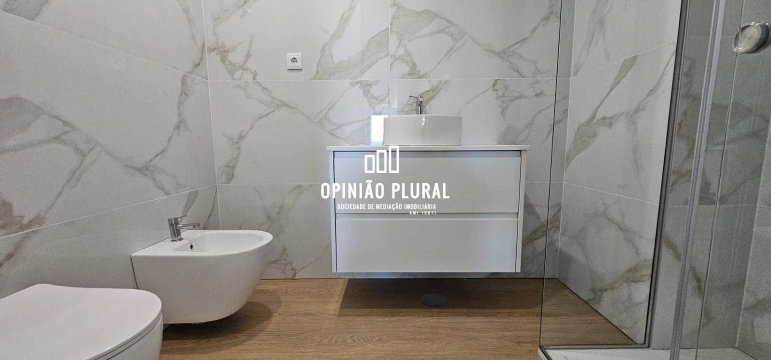 Apartamento T4 para Venda em Gulpilhares e Valadares Foto 12