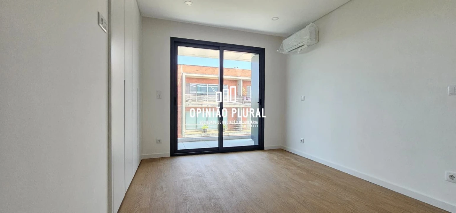 Apartamento T4 para Venda em Gulpilhares e Valadares Foto 14