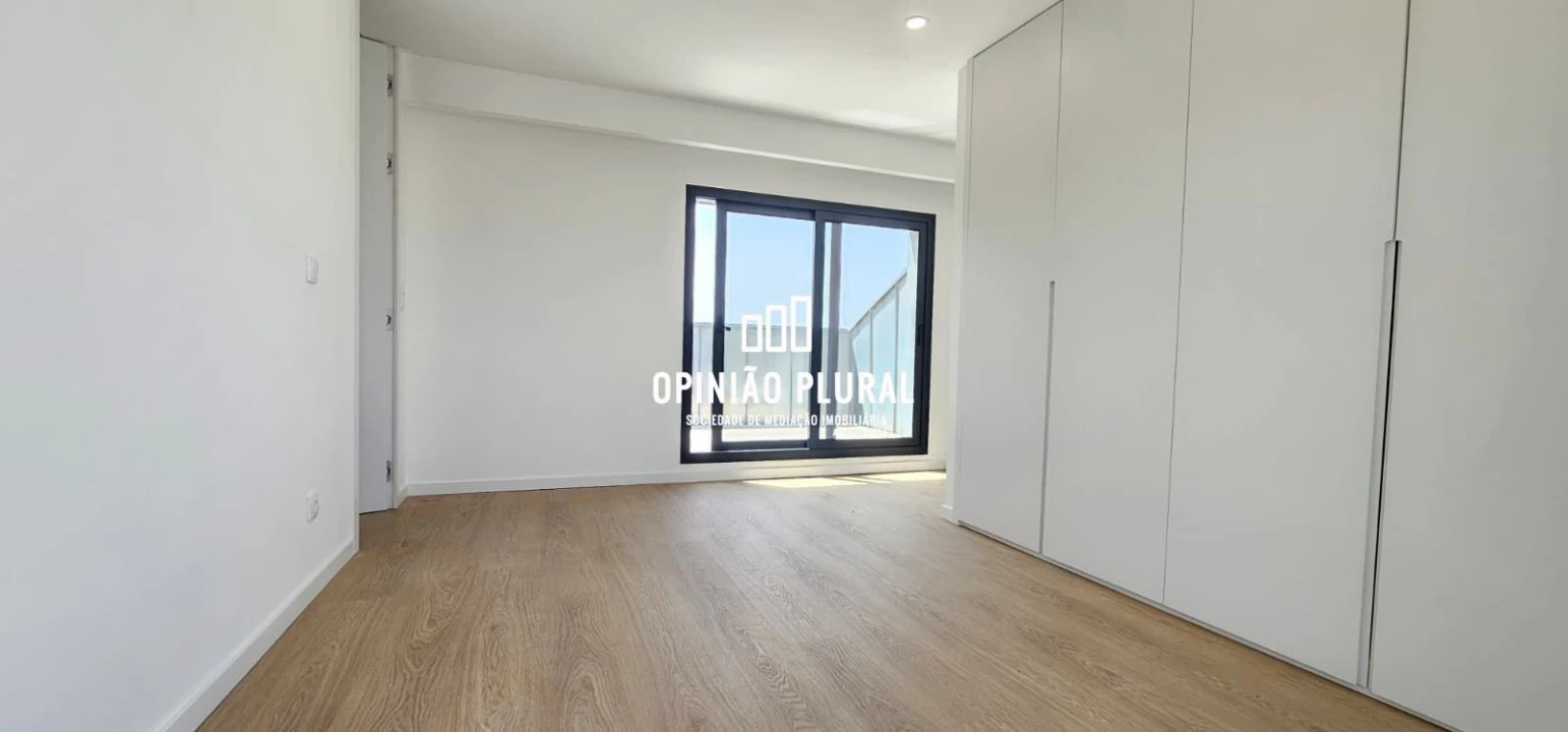 Apartamento T4 para Venda em Gulpilhares e Valadares Foto 24