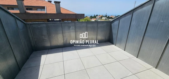 Apartamento T4 para Venda em Gulpilhares e Valadares