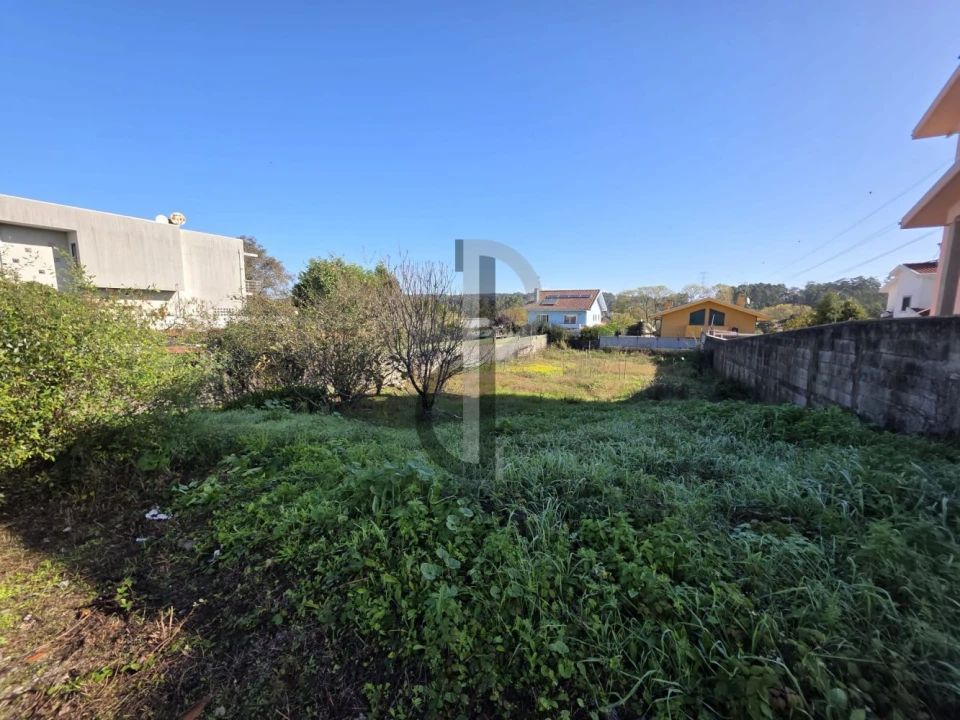 Terreno para Venda em Sandim, Olival, Lever e Crestuma Foto 1