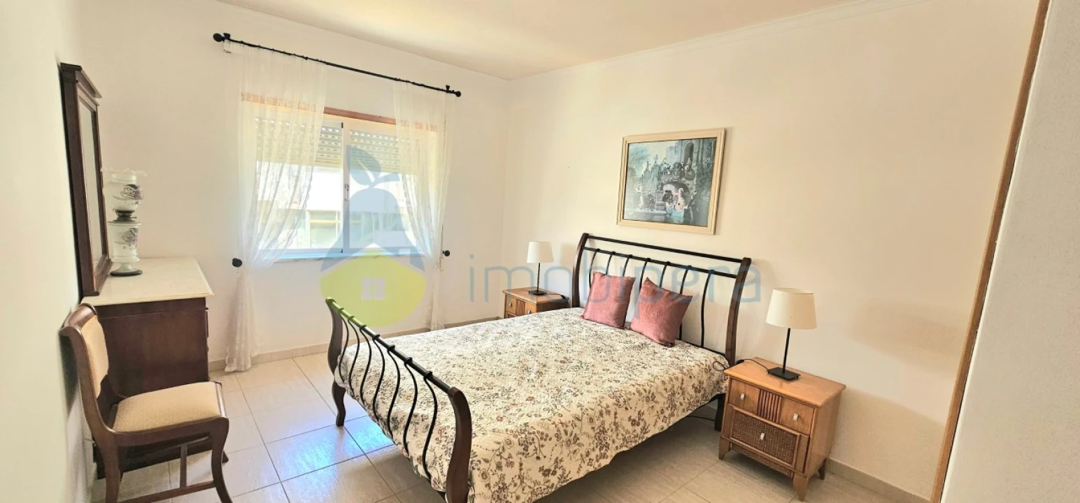 Apartamento T2 para Venda em Armação de Pera Foto 7