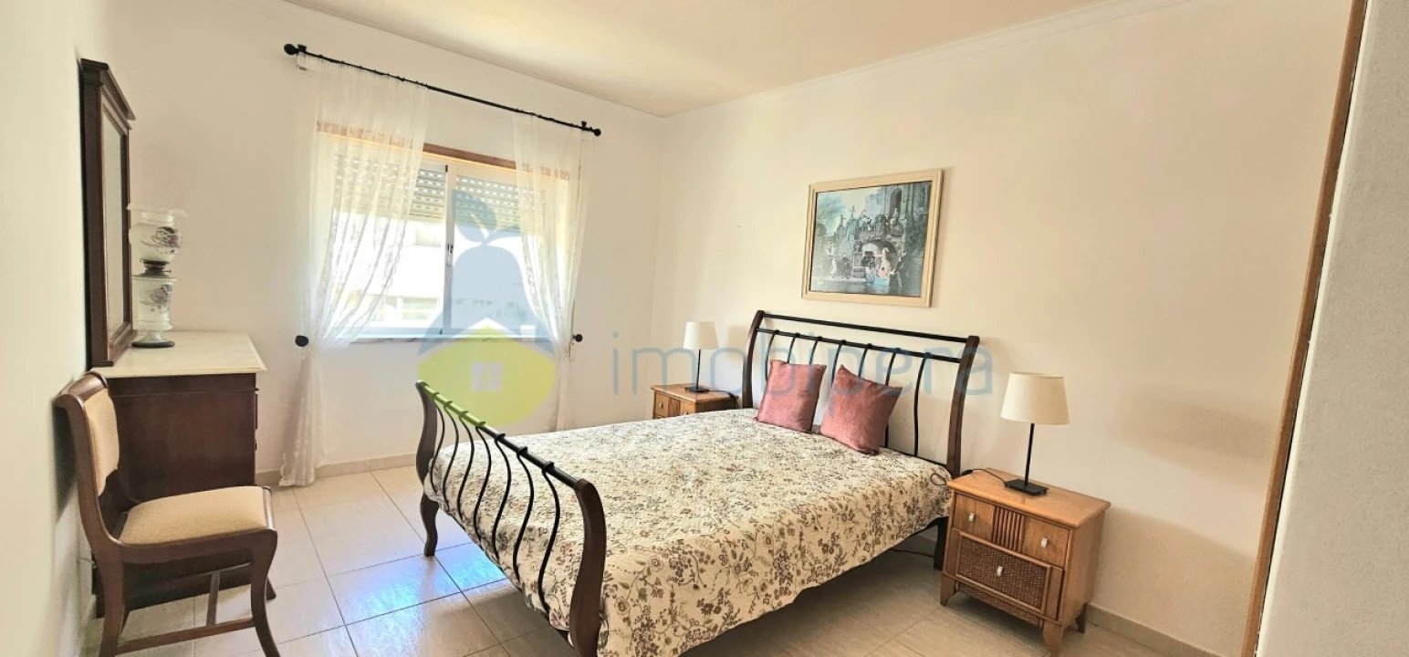 Apartamento T2 para Venda em Armação de Pera Foto 9
