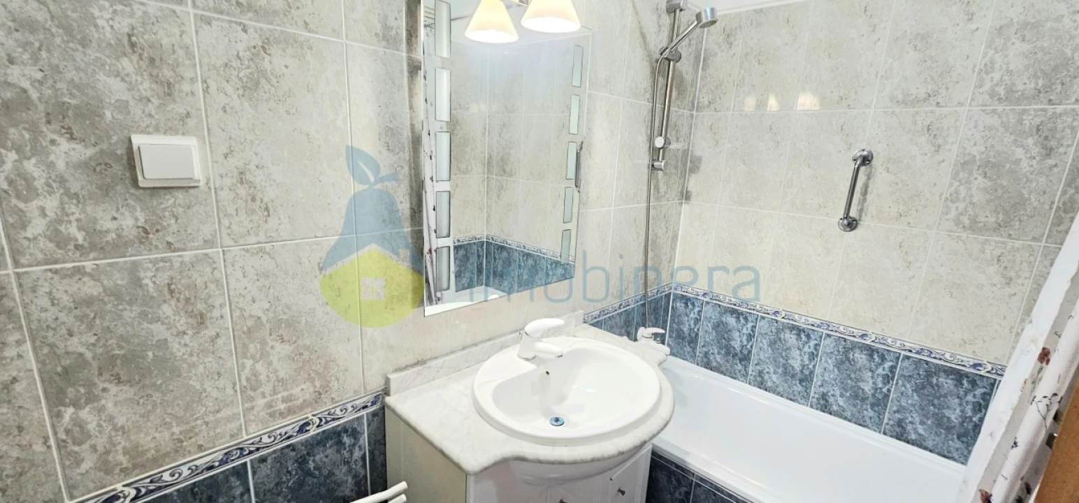 Apartamento T2 para Venda em Armação de Pera Foto 11