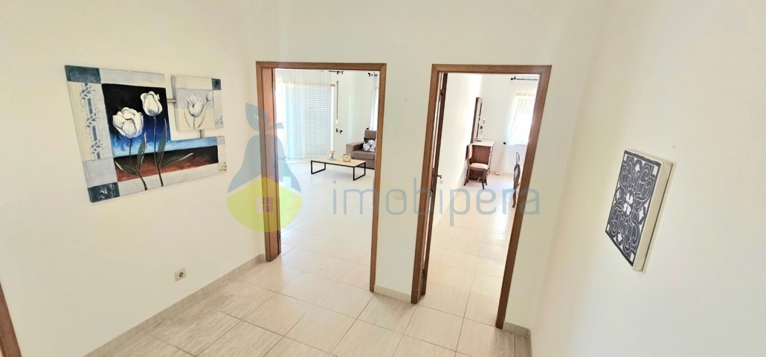Apartamento T2 para Venda em Armação de Pera Foto 13