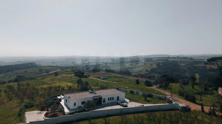 Moradia T3 para Venda em Roliça Foto 33