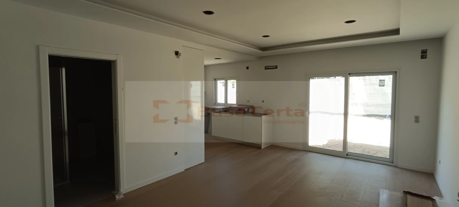 Apartamento T2 para Venda em Azambuja Foto 11