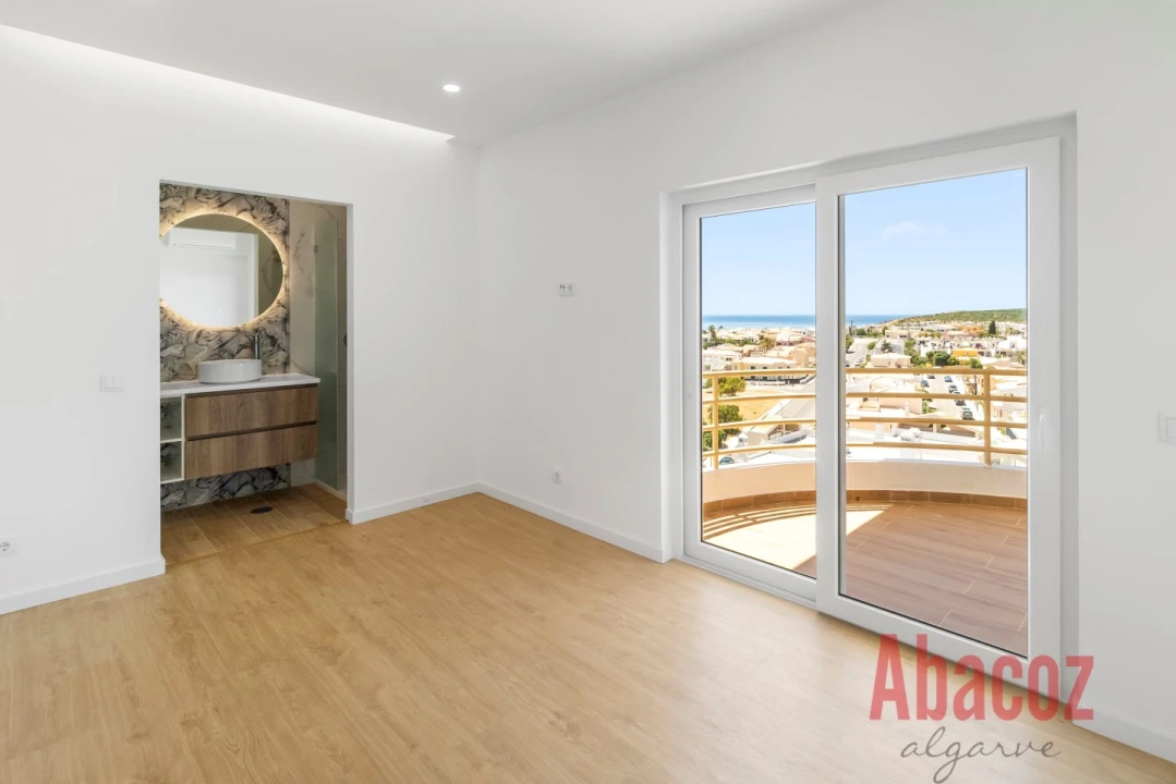 Apartamento T3 para Venda em Lagos (São Sebastião e Santa Maria) Foto 2