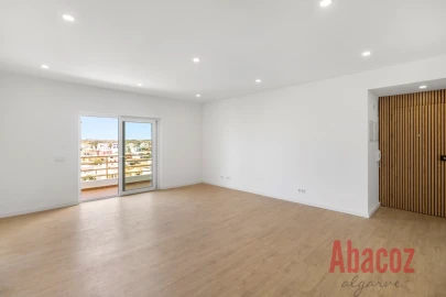 Apartamento T3 para Venda em Lagos (São Sebastião e Santa Maria)