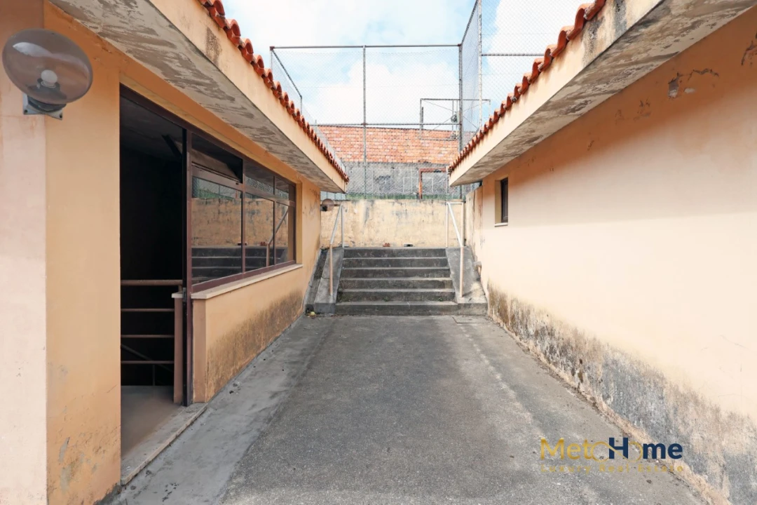 Apartamento T2 para Venda em Arcozelo Foto 39