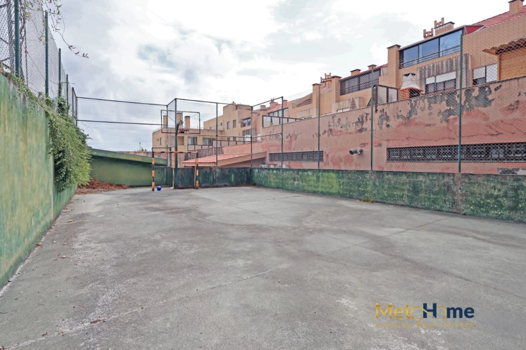 Apartamento T2 para Venda em Arcozelo Foto 41