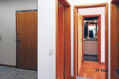 Apartamento T2 para Venda em Arcozelo