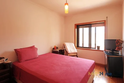 Apartamento T2 para Venda em Arcozelo
