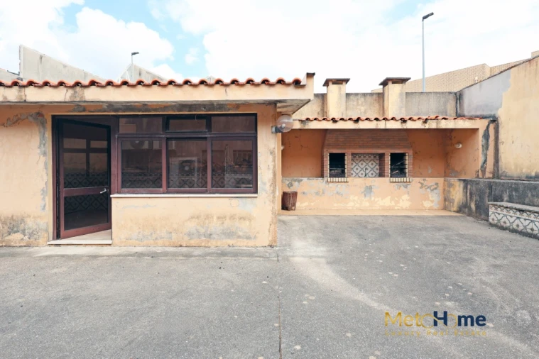 Apartamento T2 para Venda em Arcozelo Foto 33