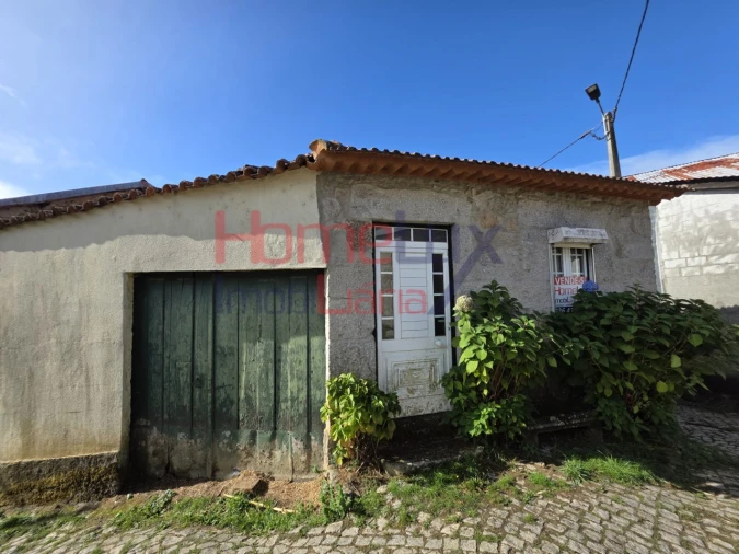 Moradia T4 para Venda em Castro Daire Foto 5