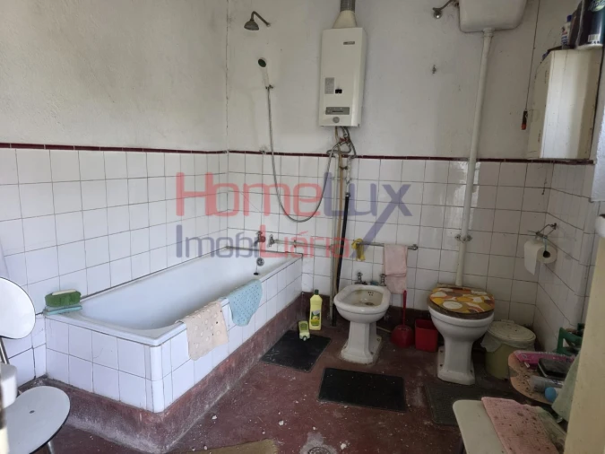 Moradia T4 para Venda em Castro Daire Foto 20