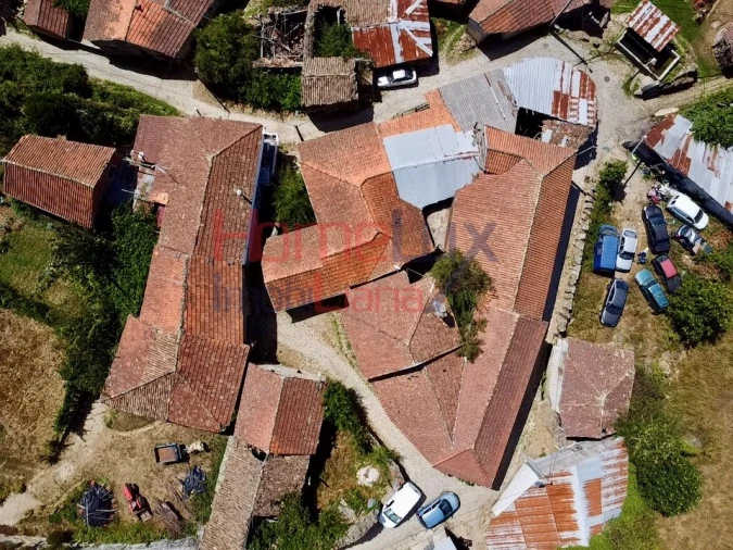 Moradia T4 para Venda em Castro Daire Foto 4