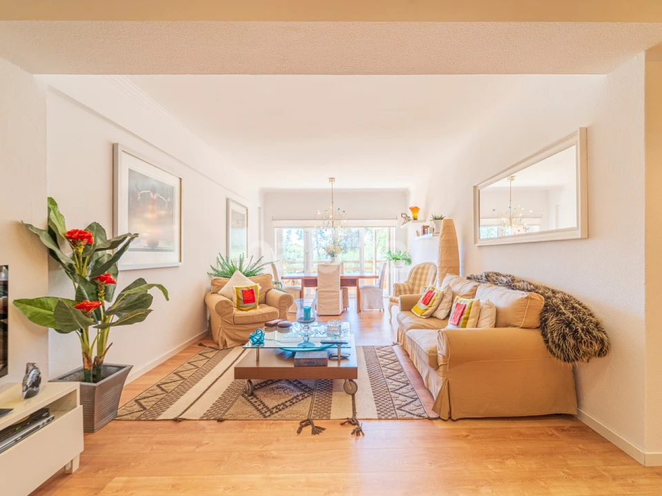 Apartamento T2 para Arrendamento em Costa da Caparica Foto 5