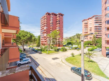 Apartamento T2 para Arrendamento em Costa da Caparica