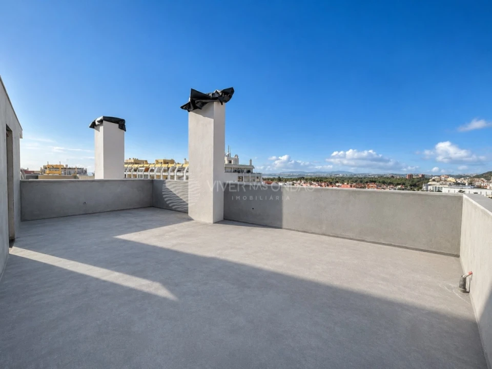 Apartamento T3 para Venda em Costa da Caparica Foto 29