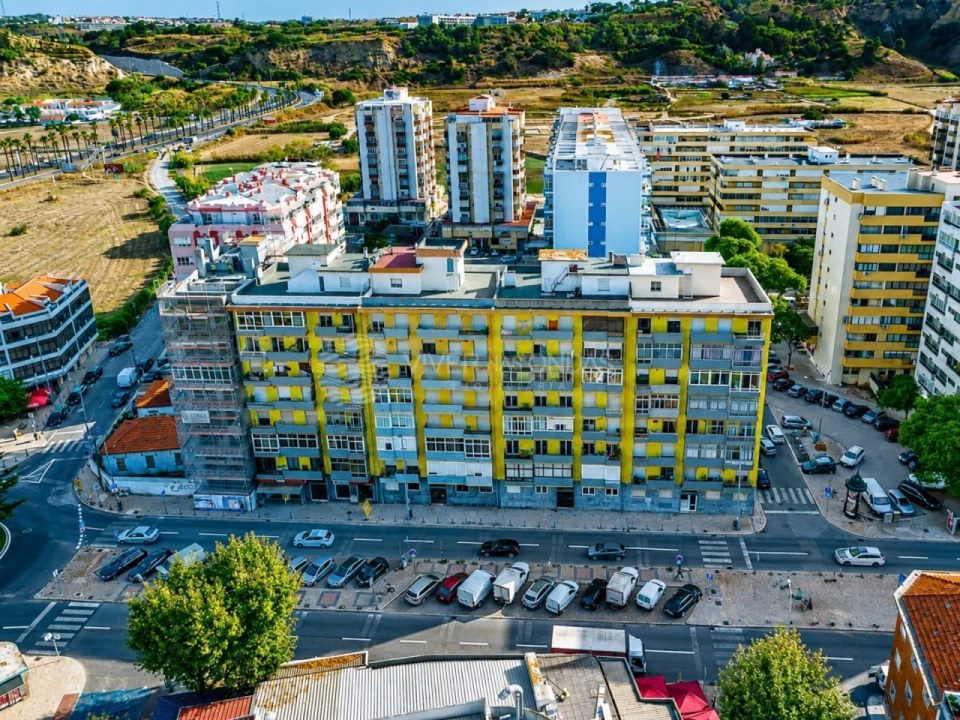 Apartamento T2 para Venda em Costa da Caparica Foto 19