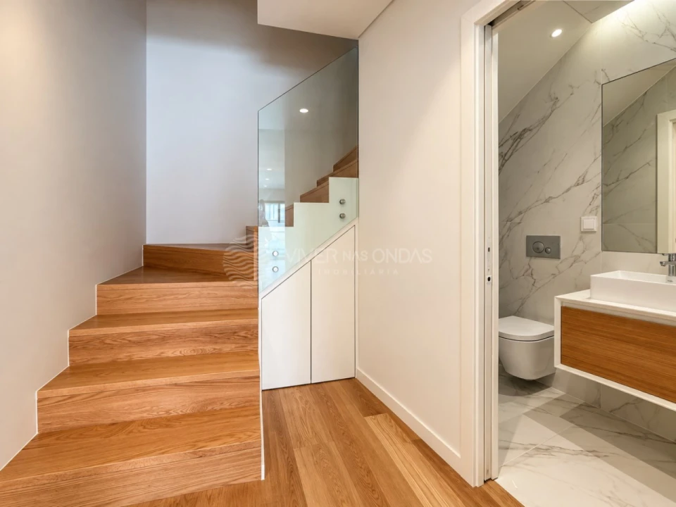 Apartamento T2 para Venda em Costa da Caparica Foto 9