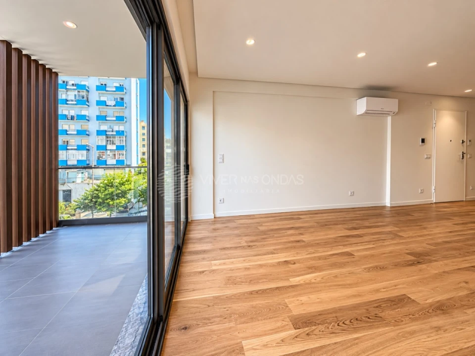 Apartamento T2 para Venda em Costa da Caparica Foto 6