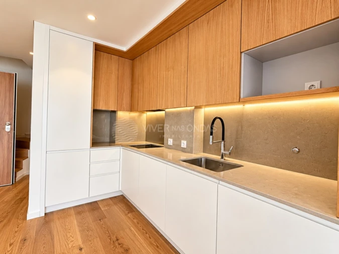 Apartamento T2 para Venda em Costa da Caparica Foto 5
