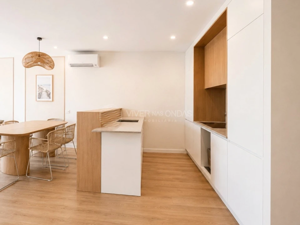 Apartamento T2 para Venda em Costa da Caparica Foto 4