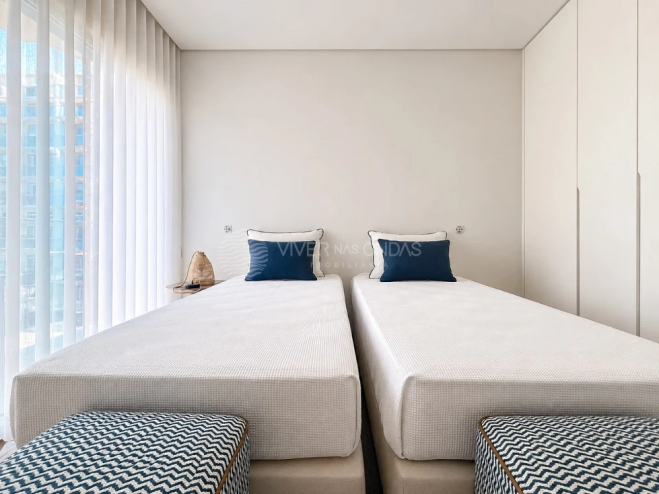 Apartamento T2 para Venda em Costa da Caparica Foto 9