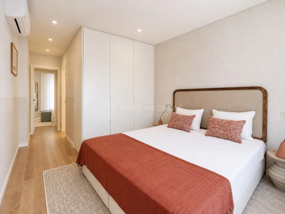 Apartamento T2 para Venda em Costa da Caparica Foto 14