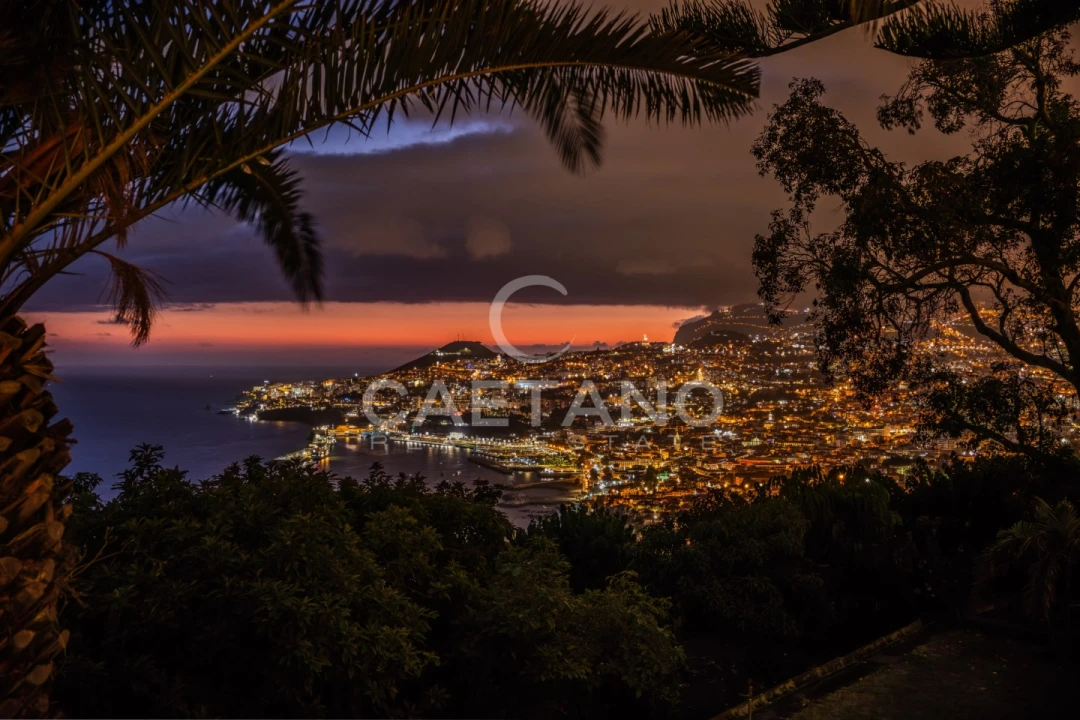 Moradia T6 para Venda em São Gonçalo Foto 36