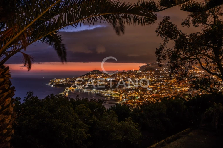 Moradia T6 para Venda em São Gonçalo Foto 36