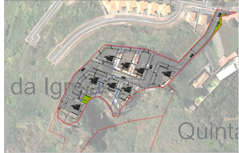 Moradia T6 para Venda em São Gonçalo Planta 1