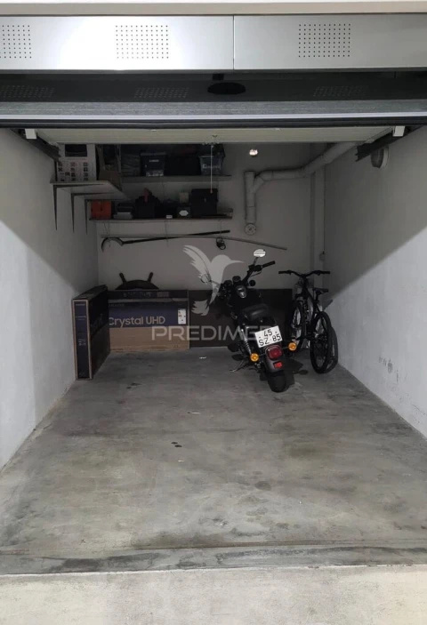 Apartamento T2 para Venda em Aver-O-Mar, Amorim e Terroso