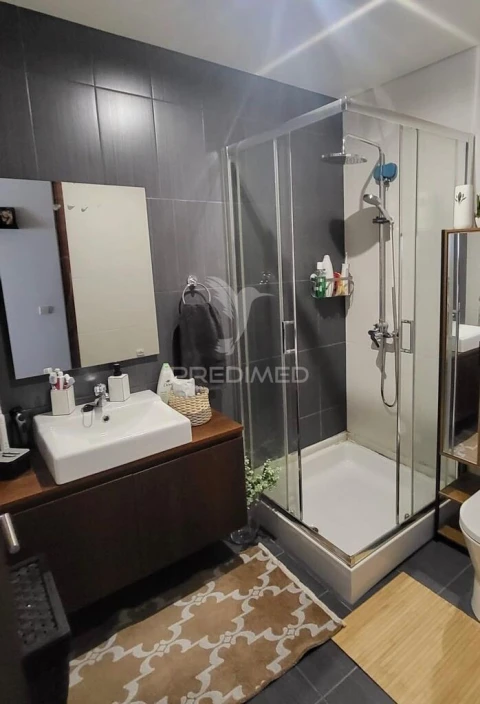 Apartamento T2 para Venda em Aver-O-Mar, Amorim e Terroso