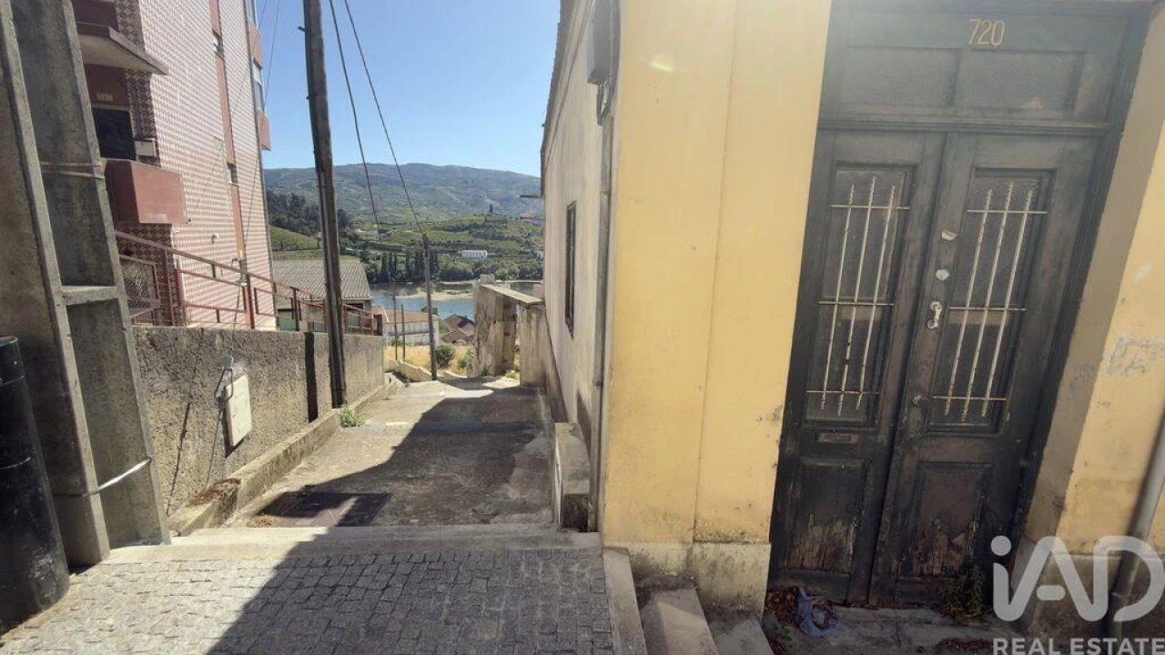 Moradia para Venda em Peso da Régua e Godim Foto 9